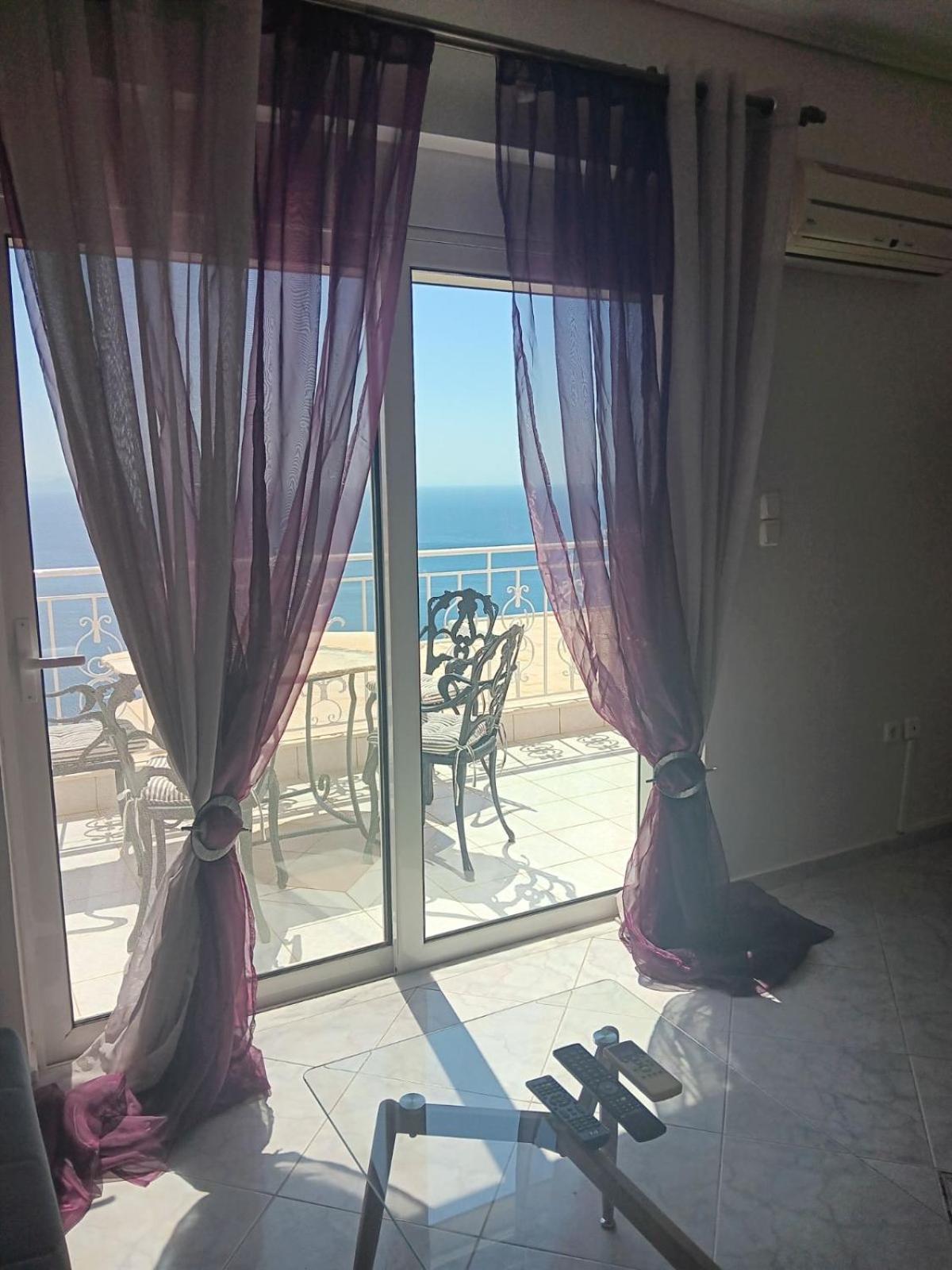 Summer View Gytheio Exterior foto
